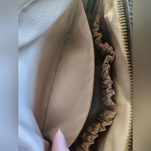 Louis Vuitton Trousse 23 Shoulder/Crossbody Bag - Picture 8 of 17